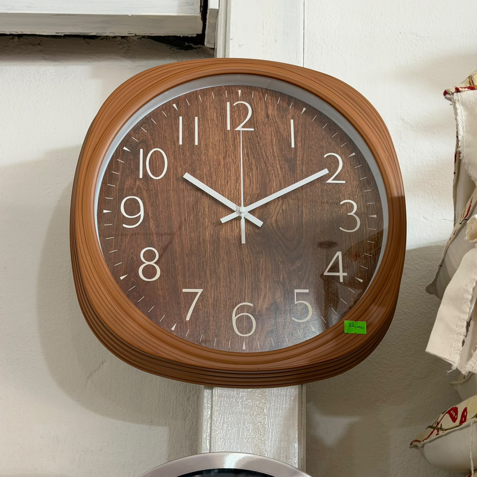 Reloj de pared borde tipo madera